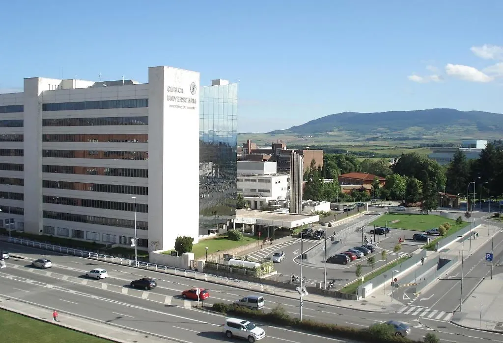 Pension Room Pamplona-1